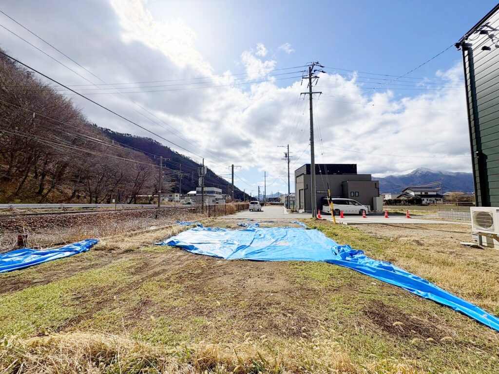 千曲市大字打沢　ガーデンパーク屋代南Ⅲ
