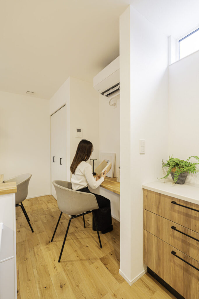 ナチュラル×大人かわいい空間で叶える、家族時間を楽しむ家