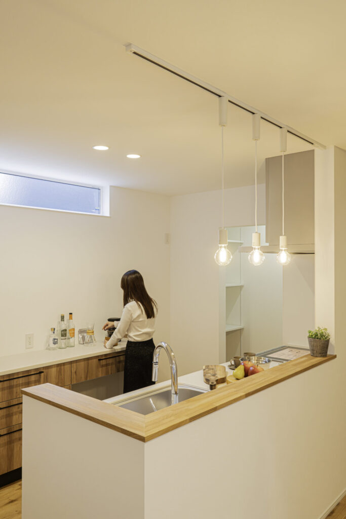 ナチュラル×大人かわいい空間で叶える、家族時間を楽しむ家