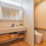 暮らしの変化に寄り添う半平屋の家｜家事ラク動線と和モダンが調和する住まい