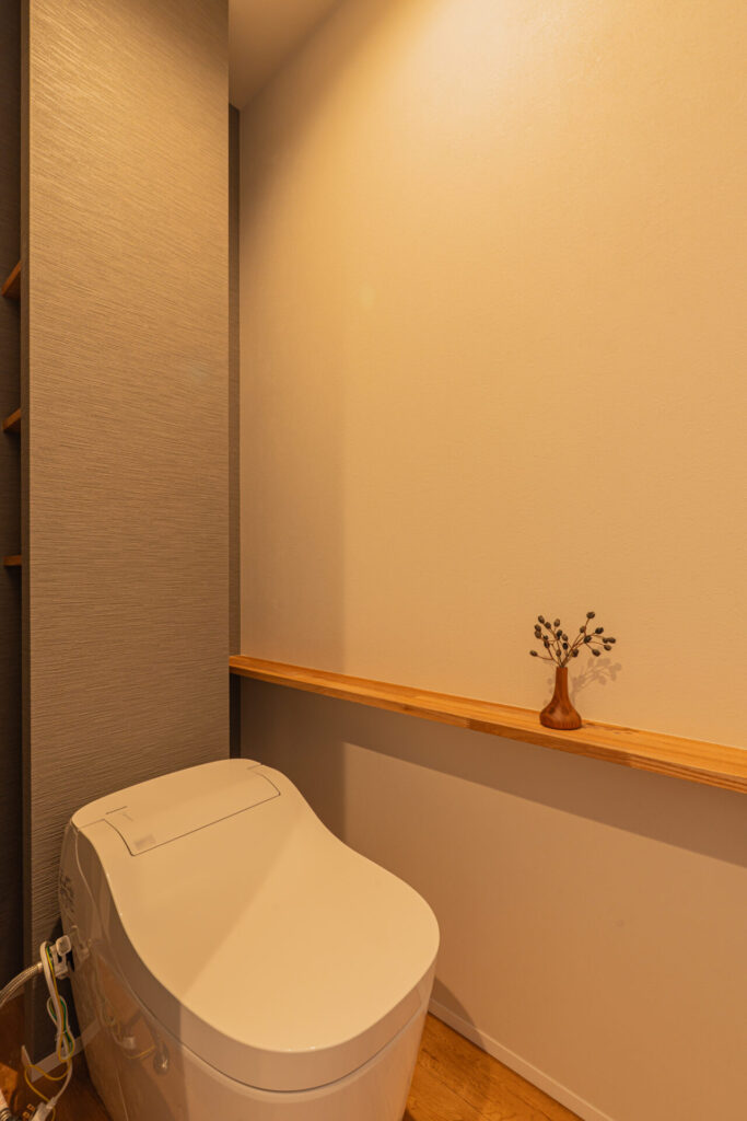 暮らしの変化に寄り添う半平屋の家｜家事ラク動線と和モダンが調和する住まい