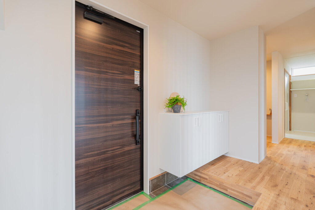 暮らしの変化に寄り添う半平屋の家｜家事ラク動線と和モダンが調和する住まい